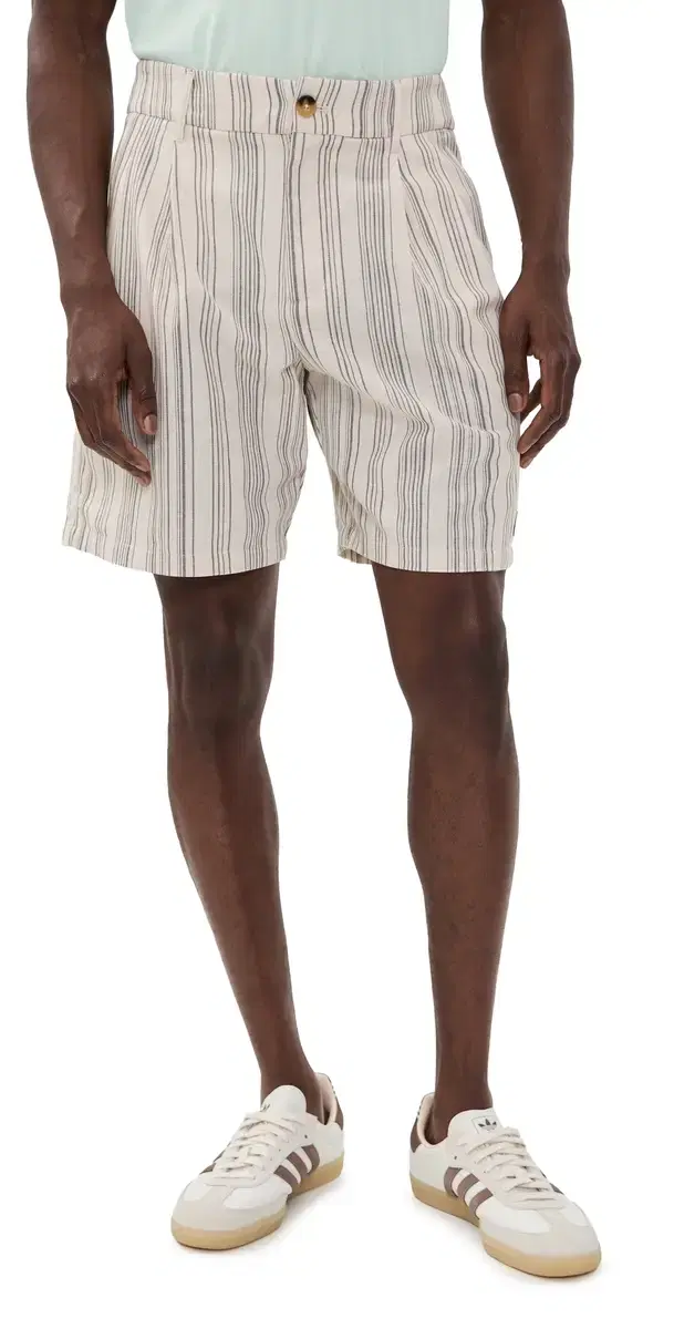 Arena Shorts 8 Cream Stripe