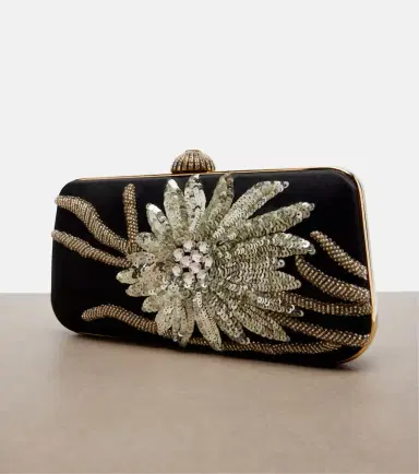 Valentino Garavani Carry Secrets embellished clutch | Thumbnail 2