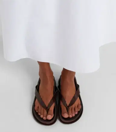 Jacquemus Tatanes leather thong sandals | Thumbnail 5