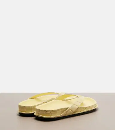 Jacquemus Tatanes suede thong sandals | Thumbnail 4 Jacquemus Tatanes suede thong sandals | Thumbnail 4