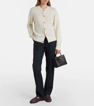 Bottega Veneta Andiamo Mini leather top-handle bag | Thumbnail 7