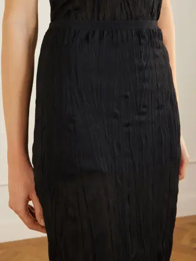 TOTEME Crinkled Knit Viscose Midi Skirt | Thumbnail 5 TOTEME Crinkled Knit Viscose Midi Skirt | Thumbnail 5