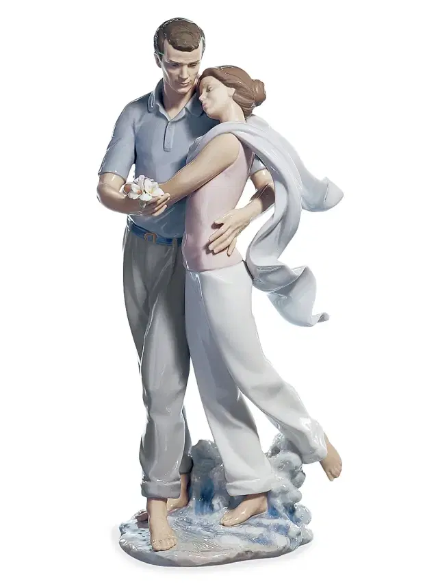 Lladro You're Everything To Me Figurine
