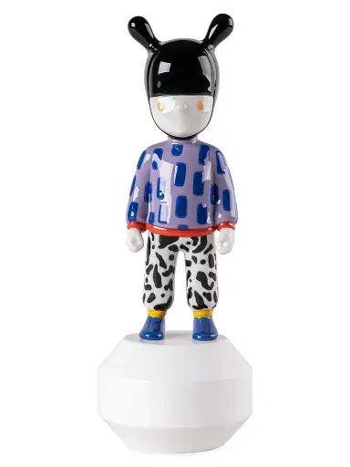 Lladro The Guest By Camille Walala Little Figurine | Thumbnail 1 Lladro The Guest By Camille Walala Little Figurine | Thumbnail 1