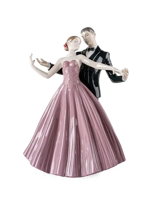 Lladro Anniversary Waltz Figurine