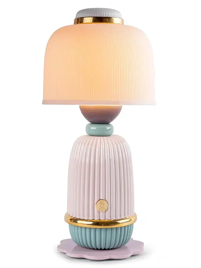 Lladro Kokeshi Porcelain Lamp - Pink