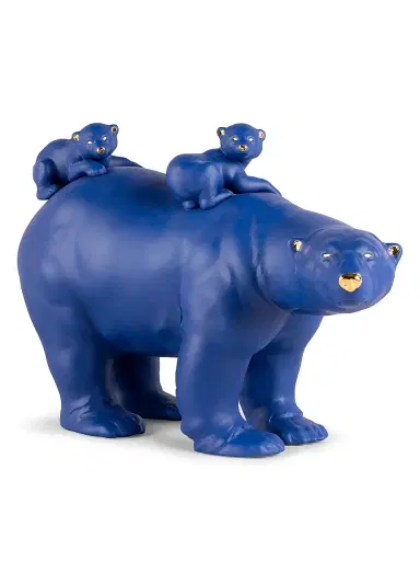 Lladro Mummy Bear & Babies Sculpture | Thumbnail 1