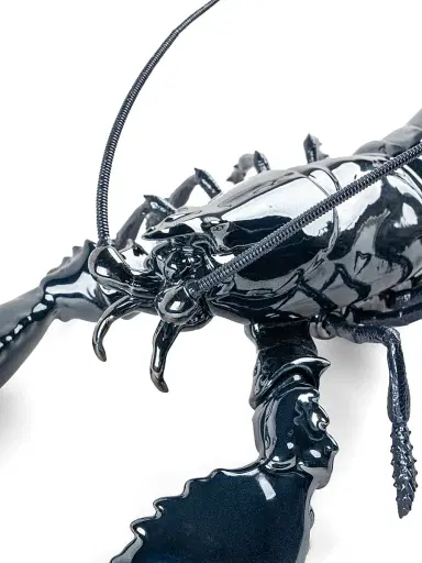 Lladro Lobster Porcelain Figurine | Thumbnail 6