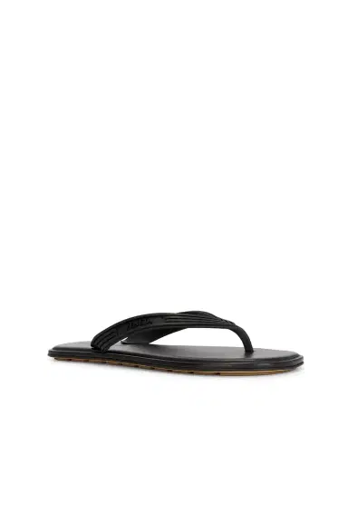 Bottega Veneta Sandal Matt Rubber Nappa | Thumbnail 2 Bottega Veneta Sandal Matt Rubber Nappa | Thumbnail 2