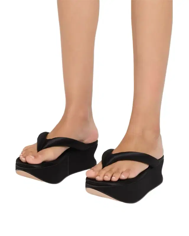 90mm Gaeta Satin Platform Thong Sandals