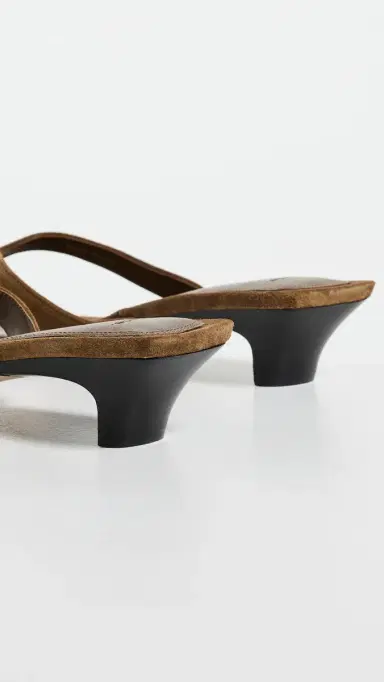Vince San Juan Thong Sandals Elmwood | Thumbnail 4