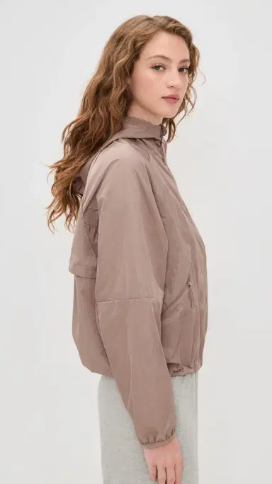 Beyond Yoga Limitless Hooded Jacket | Thumbnail 4 Beyond Yoga Limitless Hooded Jacket | Thumbnail 4