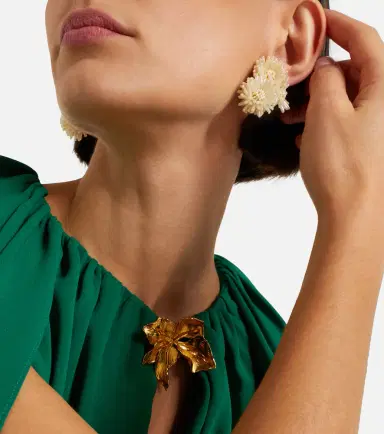Oscar de la Renta Pompom beaded clip-on earrings | Thumbnail 5