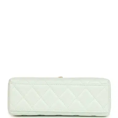 Chanel Chanel Small Kelly Shopper Mint Shiny Lambskin Brushed Gold Hardware | Thumbnail 6