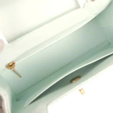 Chanel Chanel Small Kelly Shopper Mint Shiny Lambskin Brushed Gold Hardware | Thumbnail 8
