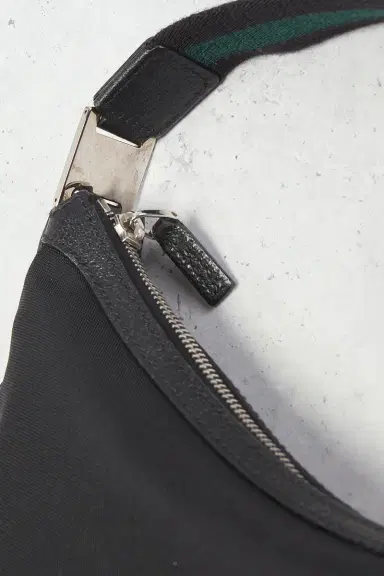 Gucci Pop Hobo Bag | Thumbnail 9