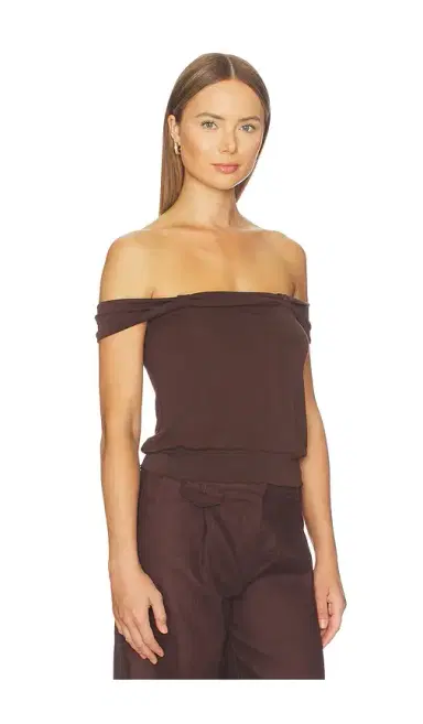 Geel Wilson Top | Thumbnail 2