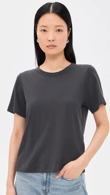 Faherty Sunwashed Essential Tee Washed Black | Thumbnail 2 Faherty Sunwashed Essential Tee Washed Black | Thumbnail 2
