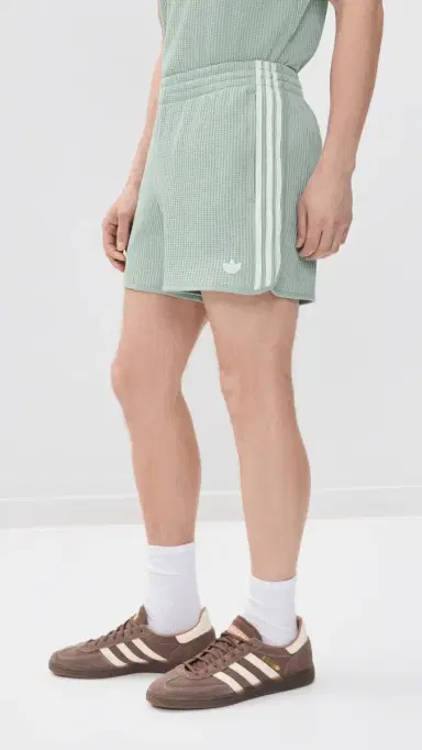 Adidas printer Shorts 5 Wonder age | Thumbnail 4