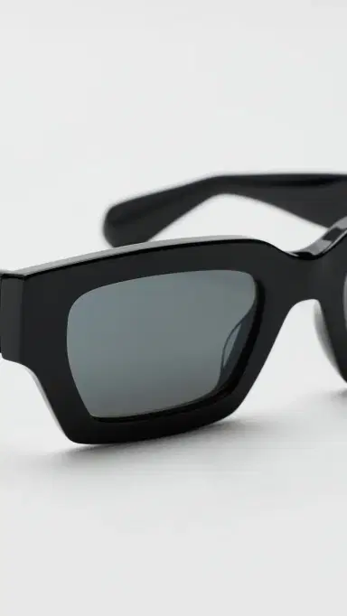 Oliver Peoples Eyewear Oliver Peoples x Jil Sander Edition 6 Sunglasses Black/Carbon Grey | Thumbnail 5 Oliver Peoples Eyewear Oliver Peoples x Jil Sander Edition 6 Sunglasses Black/Carbon Grey | Thumbnail 5