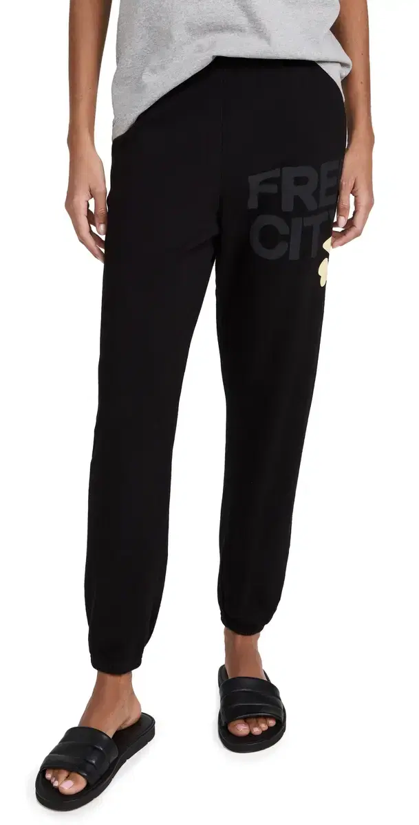 FREECITY Sweats Blackspace