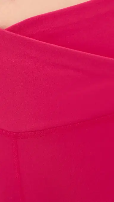 Sweaty Betty All Day Wrap Waist 7/8 Leggings Crimson Red L | Thumbnail 6 Sweaty Betty All Day Wrap Waist 7/8 Leggings Crimson Red L | Thumbnail 6