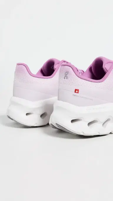 ON Cloudtilt Sneakers Bloom/Sakura 9 | Thumbnail 4