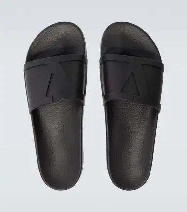 Valentino Garavani VLogo slides | Thumbnail 4