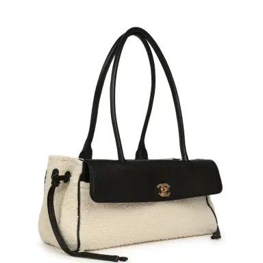 Chanel Chanel Small "Urban Essential" East West Shopping Tote Black Calfskin and White Tweed Boucle Gold Hardware | Thumbnail 2
