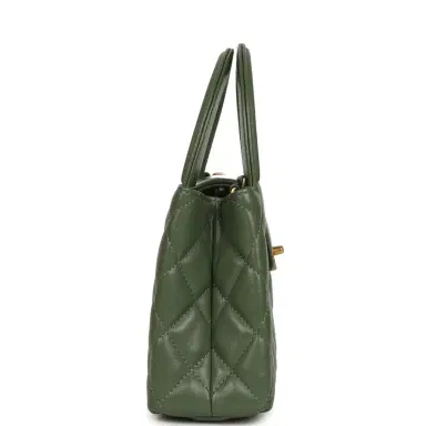 Chanel Chanel Small Kelly Shopper Khaki Shiny Aged Calfskin Brushed Gold Hardware | Thumbnail 3 Chanel Chanel Small Kelly Shopper Khaki Shiny Aged Calfskin Brushed Gold Hardware | Thumbnail 3