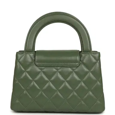 Chanel Chanel Small Kelly Shopper Khaki Shiny Aged Calfskin Brushed Gold Hardware | Thumbnail 4 Chanel Chanel Small Kelly Shopper Khaki Shiny Aged Calfskin Brushed Gold Hardware | Thumbnail 4