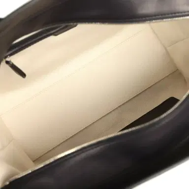 The Row The Row Marlo 14 Tote Bag Black Saddle Silver Hardware | Thumbnail 9 The Row The Row Marlo 14 Tote Bag Black Saddle Silver Hardware | Thumbnail 9
