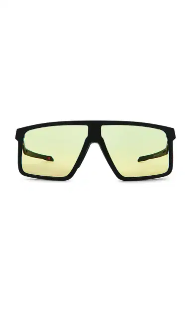 Oakley Helux Sunglasses | Thumbnail 4