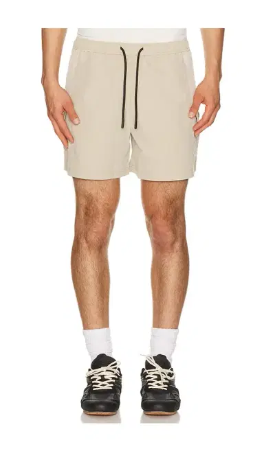 Devereux Golf The Ripstop Cargo Short | Thumbnail 1