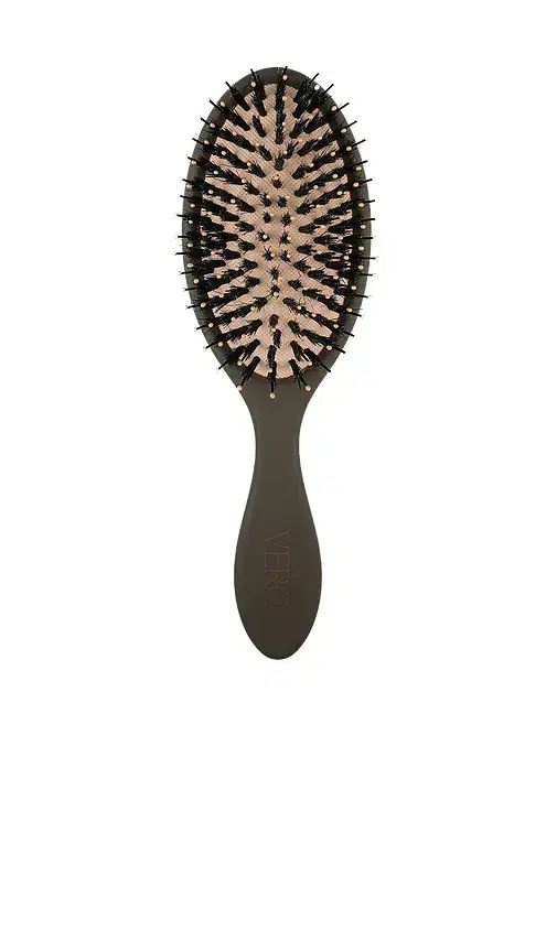 Vero Lineage Polish Boar Bristle And Nylon Brush