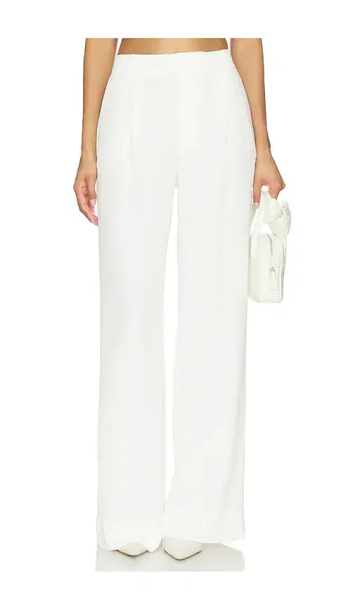 Nonchalant Label Claudia Pant
