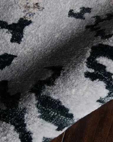 Nourison Krystal Hand-Knotted Rug | Thumbnail 3