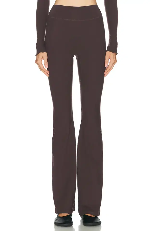 The Leisure Pant