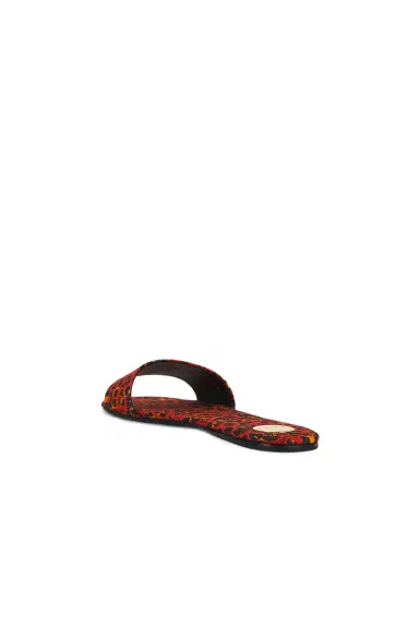 Saint Laurent Carlyle Flat Slide | Thumbnail 3