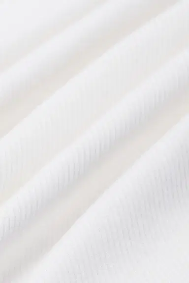GRLFRND V-neck Slim Fit Tee | Thumbnail 8