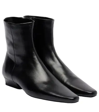 Staud Wally Flat leather ankle boots | Thumbnail 1 Staud Wally Flat leather ankle boots | Thumbnail 1