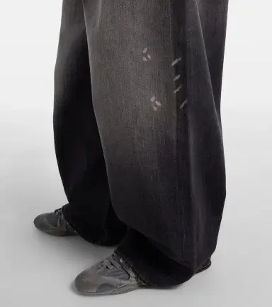 Acne Studios 2023 distressed wide-leg jeans | Thumbnail 2 Acne Studios 2023 distressed wide-leg jeans | Thumbnail 2