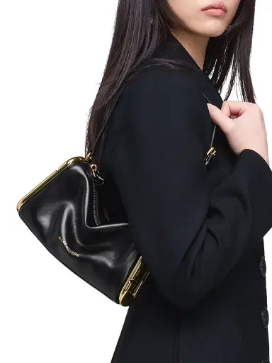 Marc Jacobs Women's The Scene Small Shoulder Bag - Black | Thumbnail 2 Marc Jacobs Women's The Scene Small Shoulder Bag - Black | Thumbnail 2
