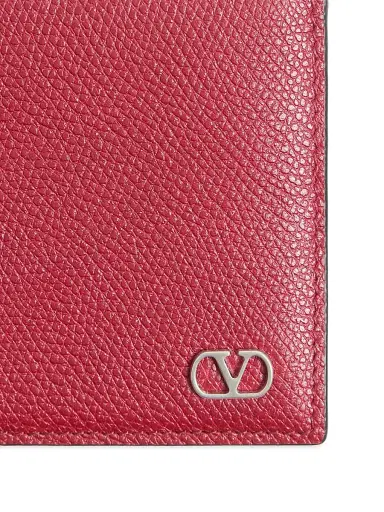 Valentino Garavani Men's VLogo Signature Grainy Calfskin Wallet | Thumbnail 5 Valentino Garavani Men's VLogo Signature Grainy Calfskin Wallet | Thumbnail 5