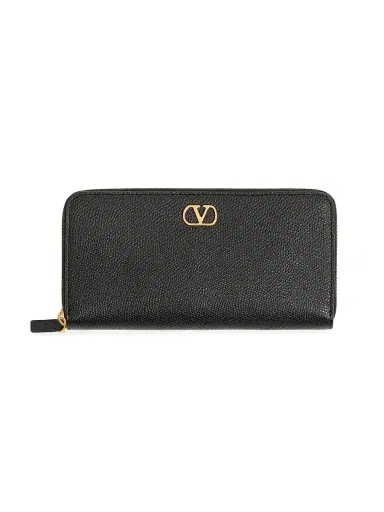 Valentino Garavani Women's V-Logo Signature Zippered Wallet in Grainy Calfskin Leather - Black | Thumbnail 1