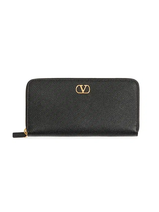 Valentino Garavani Women's V-Logo Signature Zippered Wallet in Grainy Calfskin Leather - Black
