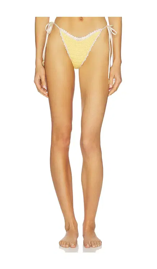 Trinidad Flower Bottom