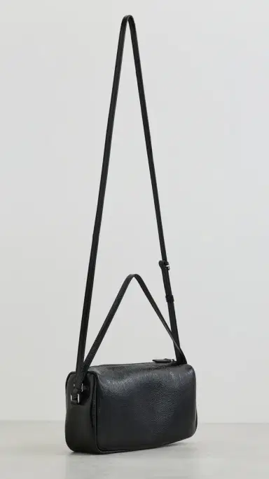Courrèges Soft Naplack Camera Bag Black One Size | Thumbnail 4 Courrèges Soft Naplack Camera Bag Black One Size | Thumbnail 4