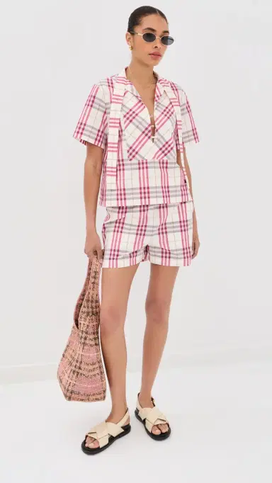 Burberry Evelyn Check Shorts Aubergine Purple | Thumbnail 5 Burberry Evelyn Check Shorts Aubergine Purple | Thumbnail 5