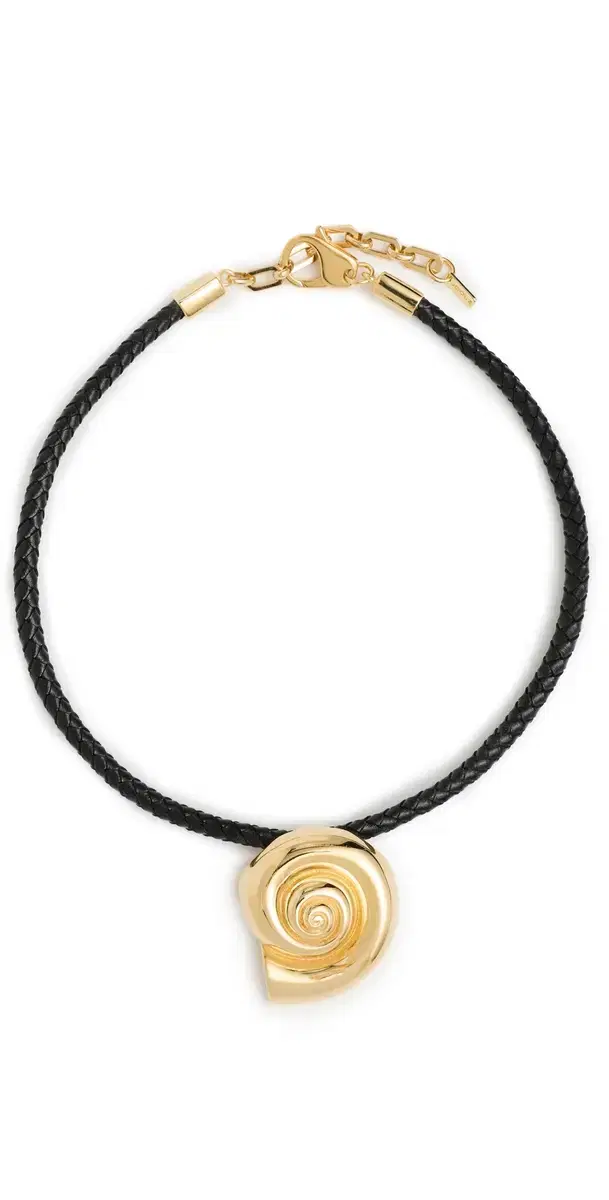 Martha Calvo Nautilus Necklace Black/Gold One Size